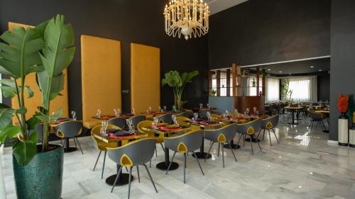 Imagen general del Hotel Fourteen Ain Sebaa. Foto 5