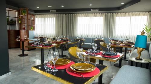 Imagen general del Hotel Fourteen Ain Sebaa. Foto 11