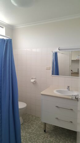 Imagen de la habitación del Hotel Fourth Avenue Motor Inn. Foto 19