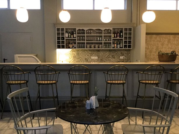 Imagen del bar/restaurante del Hotel Fourtounis. Foto 5