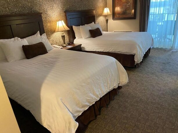 Imagen de la habitación del Hotel Fourwinds Lakeside Inn And Marina. Foto 17