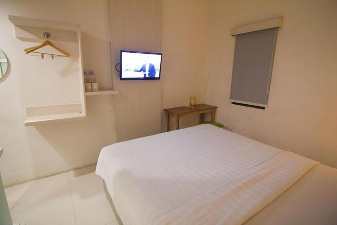 Imagen de la habitación del Hotel Fovere Puri Semarang. Foto 12