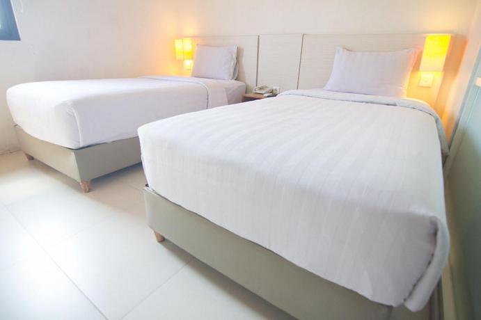 Imagen de la habitación del Hotel Fovere Puri Semarang. Foto 17