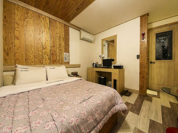 Imagen de la habitación del Hotel Fox Avenue Hotel. Foto 12