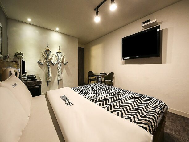 Imagen de la habitación del Hotel Fox Avenue Hotel. Foto 14