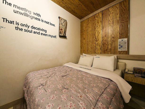 Imagen de la habitación del Hotel Fox Avenue Hotel. Foto 16