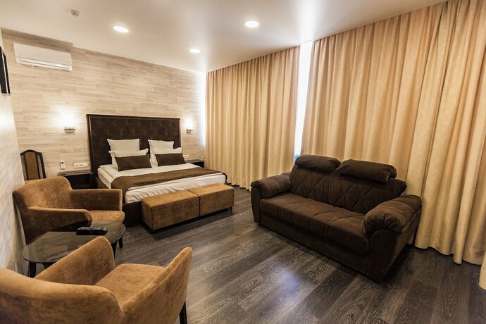 Imagen general del Hotel Fox, Barnaul. Foto 8