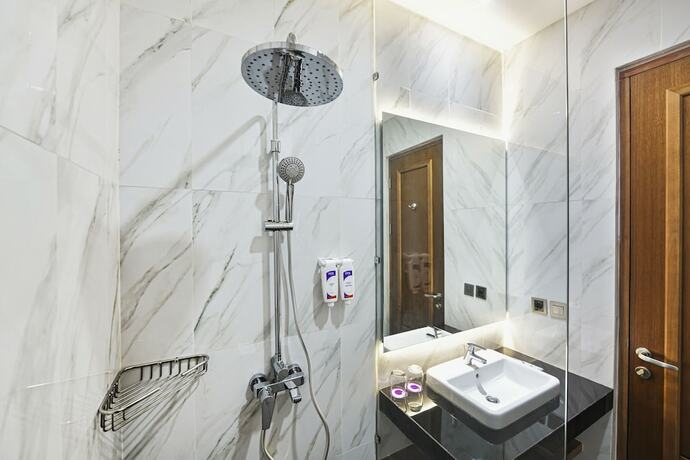 Imagen general del Hotel Fox Harris And Convention Banjarnegara. Foto 8