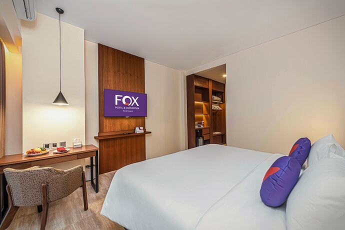 Imagen de la habitación del Hotel Fox Harris And Convention Banjarnegara. Foto 17