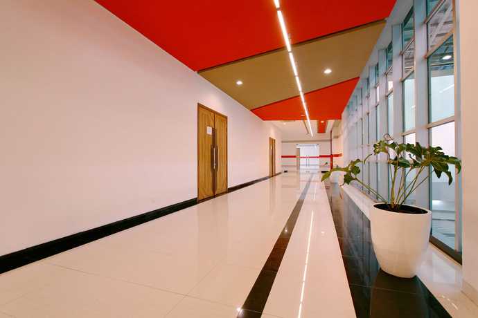 Imagen de los interiores del Hotel Fox Lite Metro Indah Bandung. Foto 13