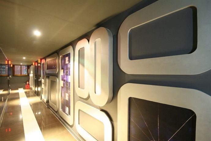 Imagen de los interiores del Hotel Fox, Seul. Foto 13