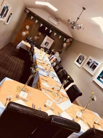 Imagen general del Hotel Fox and Goose Inn. Foto 11