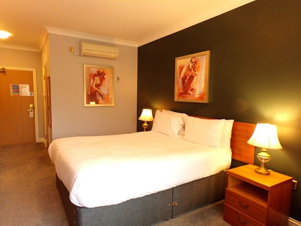 Imagen de la habitación del Hotel Fox and Goose Inn. Foto 17