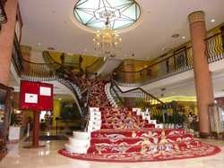 Imagen de los interiores del Hotel Foxa M30. Foto 4