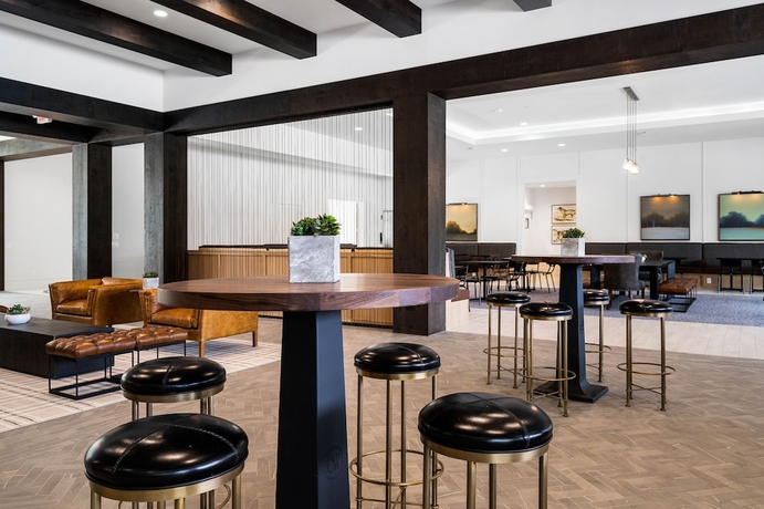 Imagen de los interiores del Hotel Foxhall Resort. Foto 17