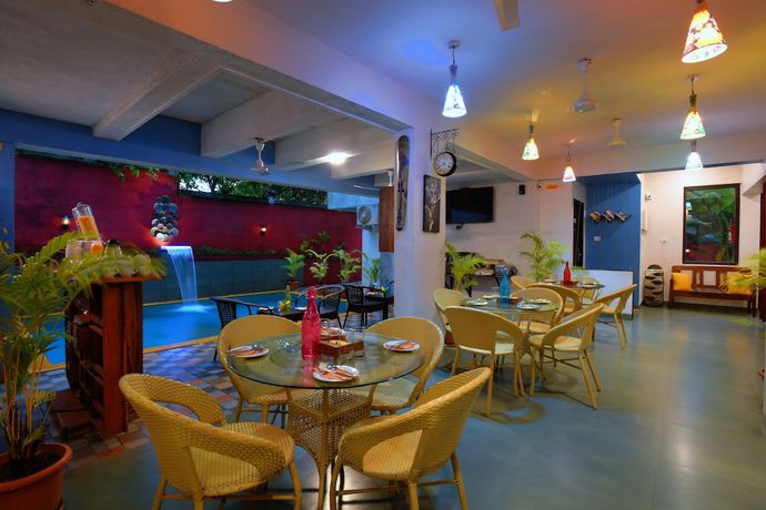 Imagen del bar/restaurante del Hotel Foxoso Sonnet, Anjuna Goa. Foto 2
