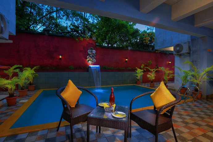 Imagen del bar/restaurante del Hotel Foxoso Sonnet, Anjuna Goa. Foto 4