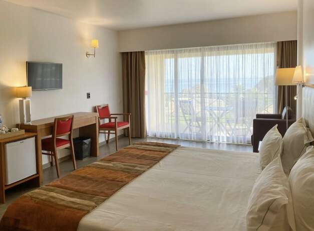 Imagen general del Hotel Foz Club - Algarve. Foto 1