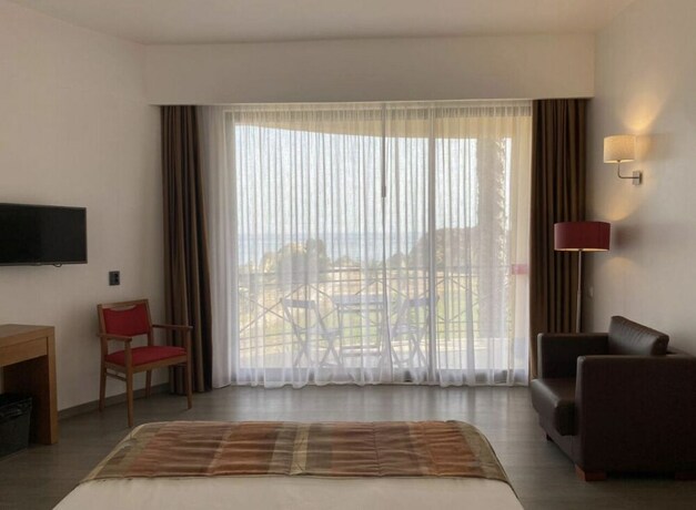 Imagen general del Hotel Foz Club - Algarve. Foto 12