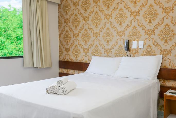 Imagen de la habitación del Hotel Foz Express. Foto 7