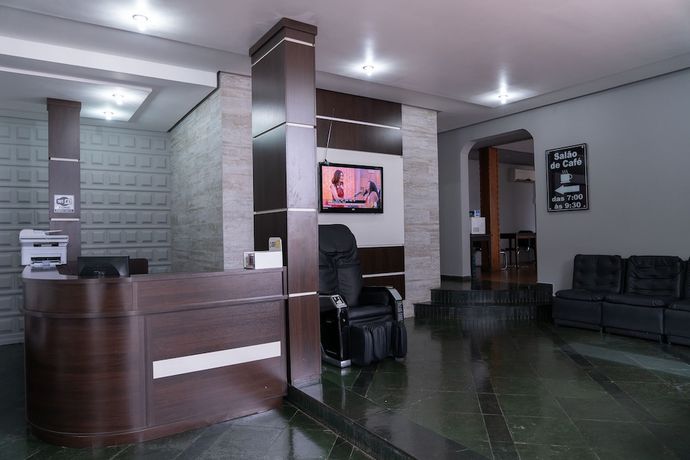 Imagen de los interiores del Hotel Foz Express. Foto 19