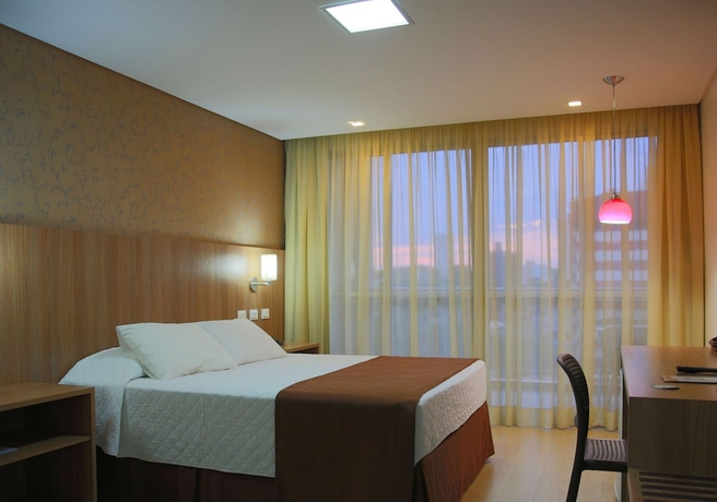 Imagen de la habitación del Hotel Foz Presidente Comfort. Foto 5