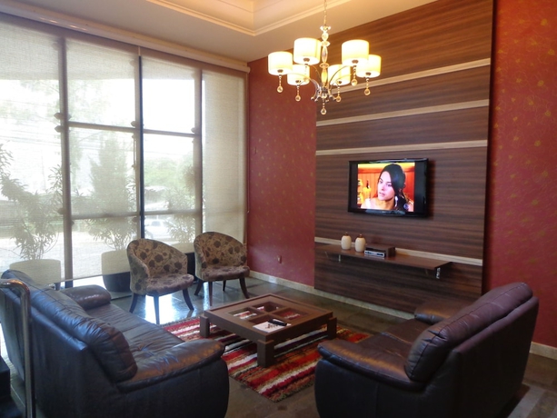 Imagen de los interiores del Hotel Foz Presidente Comfort. Foto 16