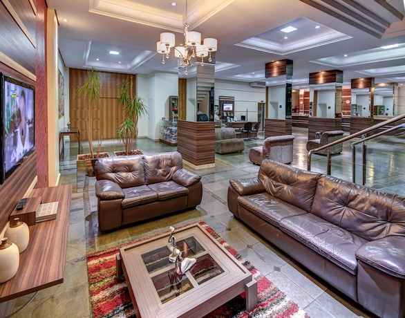 Imagen de los interiores del Hotel Foz Presidente Comfort. Foto 18