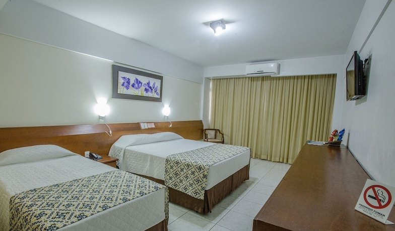 Imagen de la habitación del Hotel Foz Presidente Comfort. Foto 12