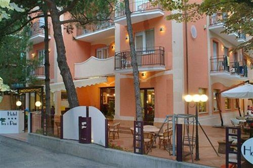 Imagen general del Hotel Fra I Pini. Foto 4