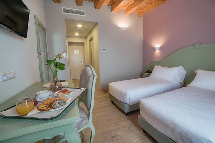 Imagen de la habitación del Hotel Fracanzana. Foto 5