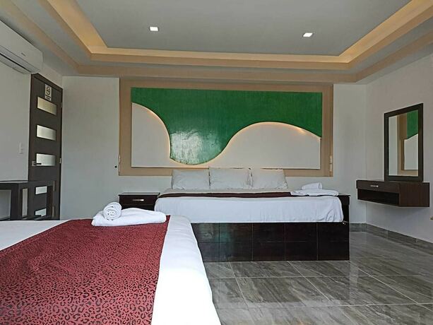 Imagen de la habitación del Hotel Framfor inn. Foto 13