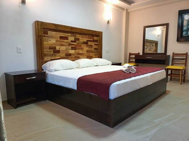 Imagen de la habitación del Hotel Framfor inn. Foto 14