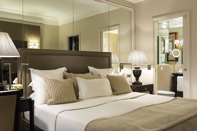 Imagen de la habitación del Hotel Fran&ccedil;ois 1er, Arco del Triunfo-El&iacute;seo. Foto 3