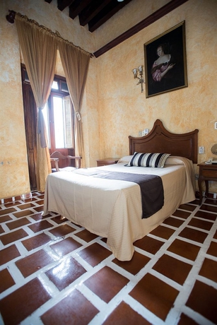 Imagen de la habitación del Hotel Frances. Foto 3