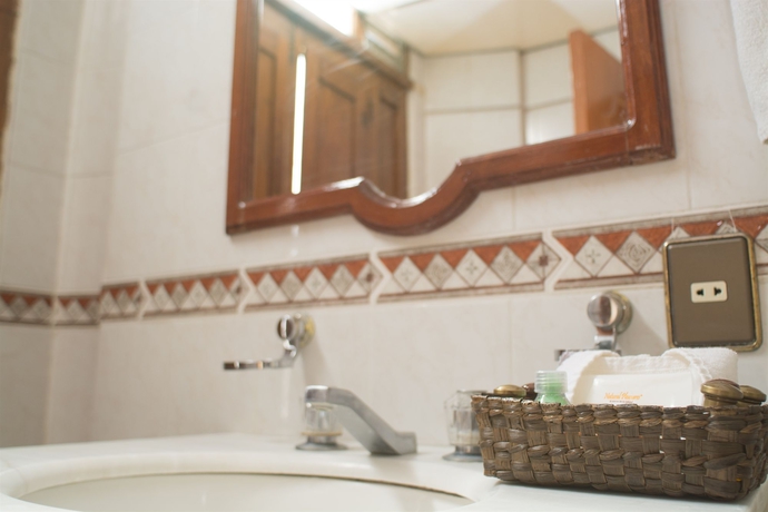 Imagen de la habitación del Hotel Frances. Foto 13