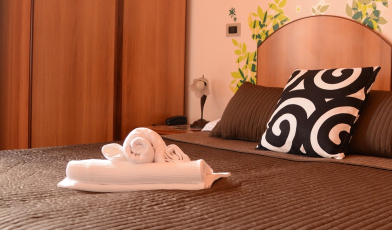 Imagen de la habitación del Hotel Francesco, Pisa. Foto 13