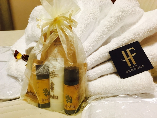 Imagen de la habitación del Hotel Franchi. Foto 7