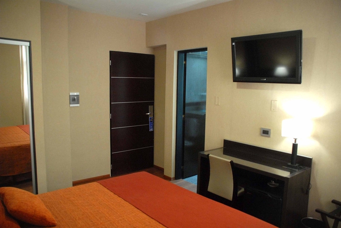 Imagen de la habitación del Hotel Francia. Foto 7