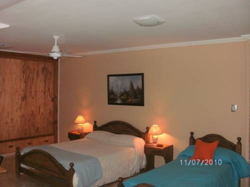 Imagen de la habitación del Hotel Francia, SAN RAFAEL. Foto 26