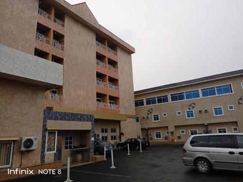 Imagen general del Hotel Francinesplace. Foto 1