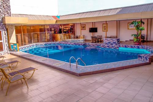 Imagen general del Hotel Francinesplace. Foto 12