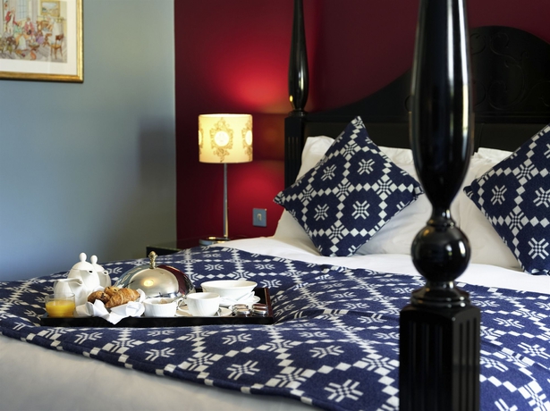 Imagen de la habitación del Hotel Francis Bath. Foto 10