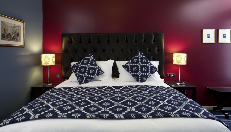 Imagen de la habitación del Hotel Francis Bath. Foto 11