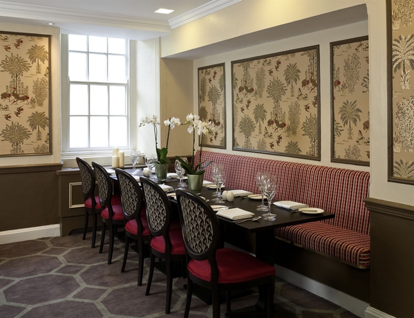 Imagen del bar/restaurante del Hotel Francis Bath. Foto 6