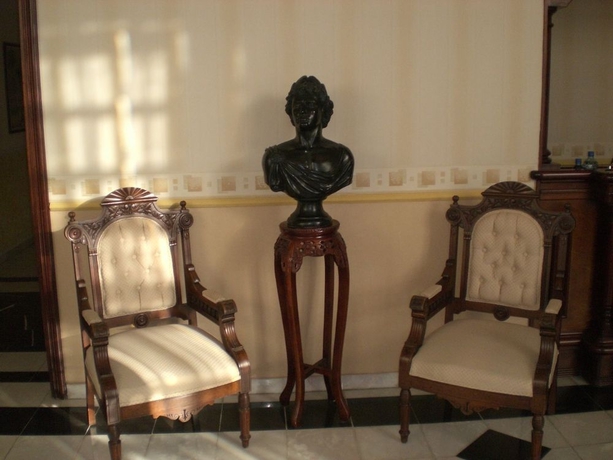 Imagen de los interiores del Hotel Francis Drake. Foto 7