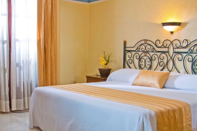 Imagen de la habitación del Hotel Francis Drake. Foto 3