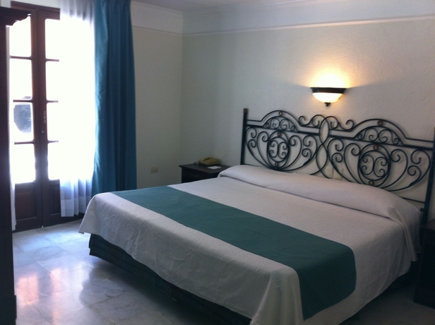Imagen de los interiores del Hotel Francis Drake. Foto 11