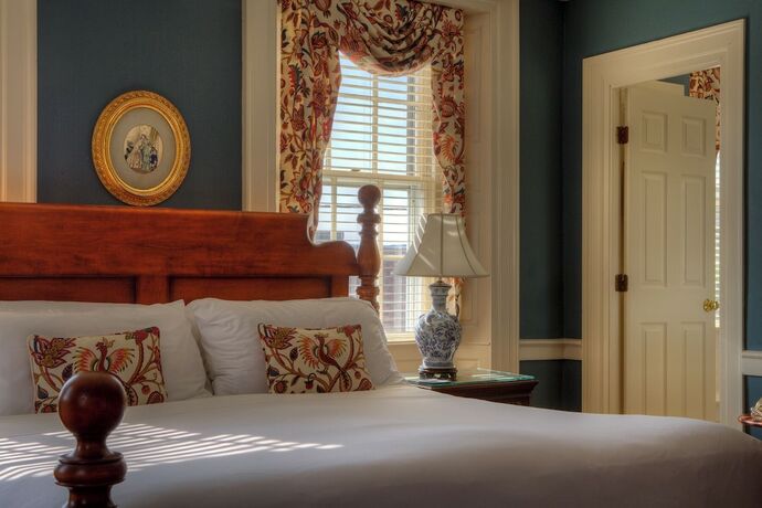 Imagen de la habitación del Hotel Francis Malbone House Inn. Foto 15