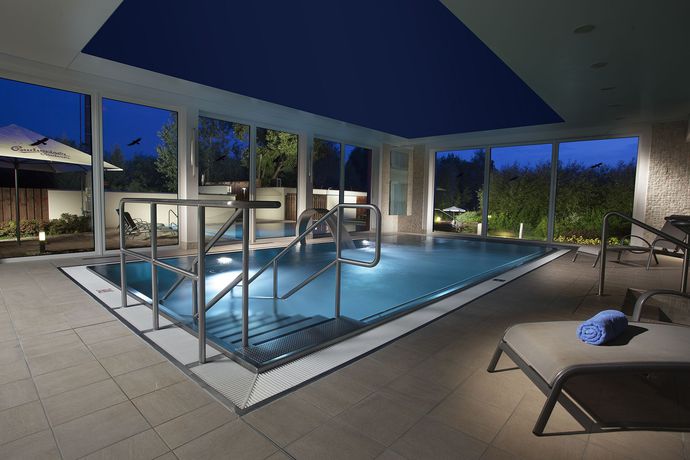 Imagen de los interiores del Hotel Francis Palace. Foto 10